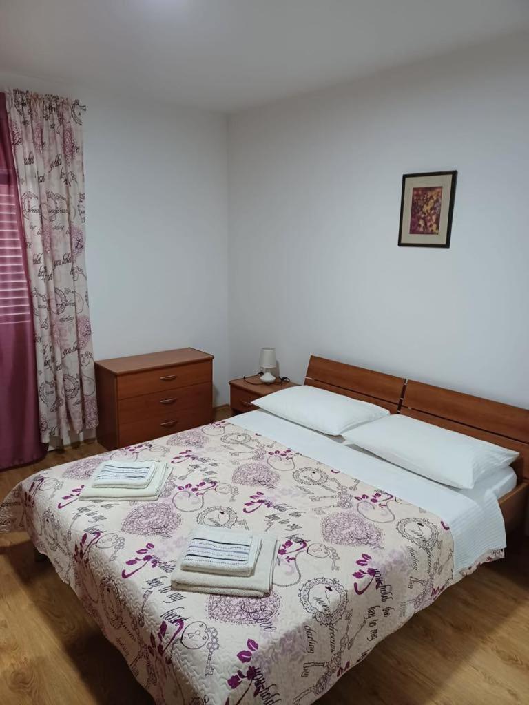 Apartments Ivan & Ana Корчула Екстер'єр фото